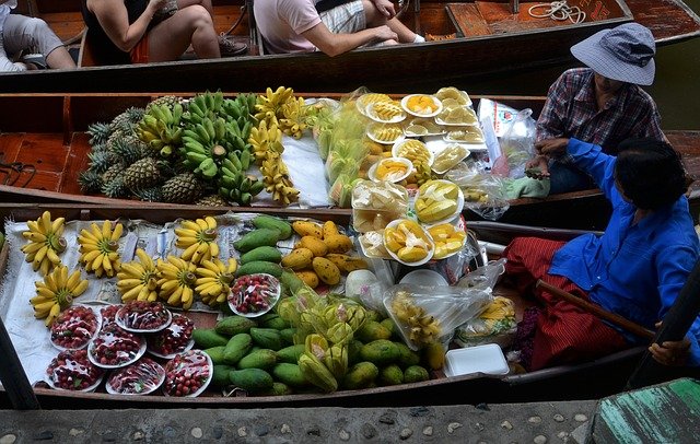 fruit floating market